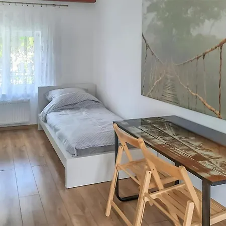 1 Bedroom Lovely In *